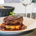 Logis & Restaurant Le Cadet De Gascogne