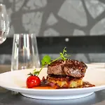 فندق Logis & Restaurant Le Cadet De Gascogne 3*