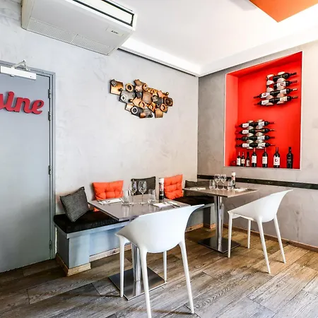 Logis & Restaurant Le Cadet De Gascogne فندق 3*