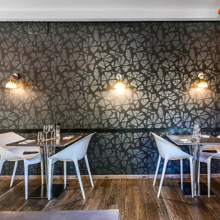 فندق Logis & Restaurant Le Cadet De Gascogne Saint-Justin (Aquitaine)