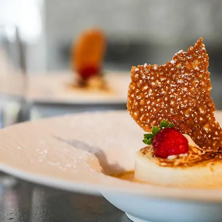 Logis & Restaurant Le Cadet De Gascogne Hotel Saint-Justin (Aquitaine)