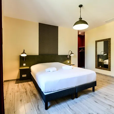Logis & Restaurant Le Cadet De Gascogne Otel