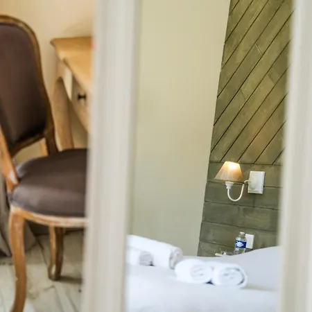 Hotel Logis & Restaurant Le Cadet De Gascogne Saint-Justin (Aquitaine)